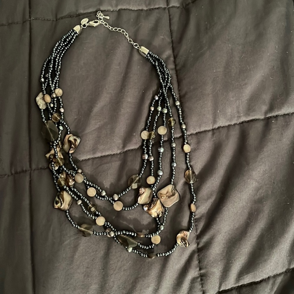 Lia Sophia natural shell necklace